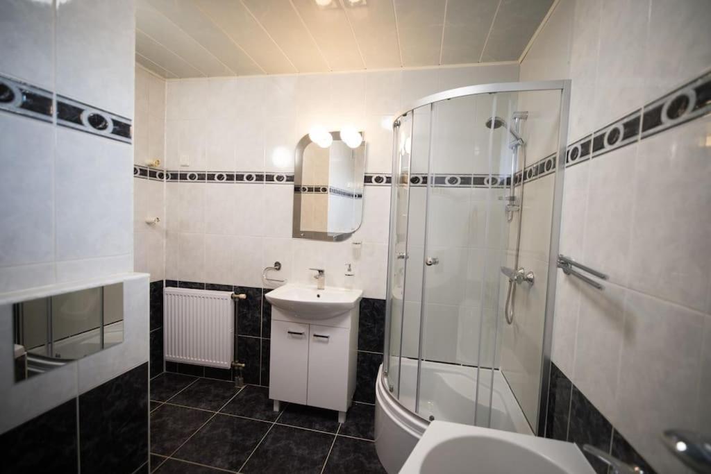 Kk2 Apartment With Parking Krakow Exterior photo